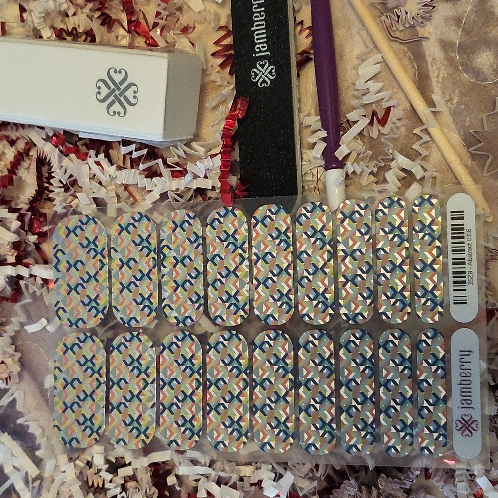 Abstract Jamberry Nail Wraps NWOT
